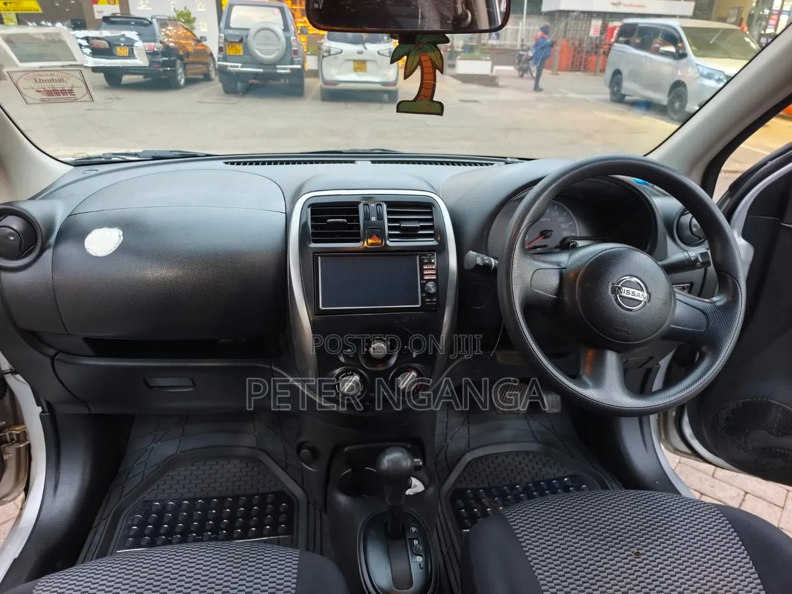 Nissan March 2013 Silver