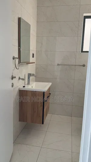 2bdrm Apartment in Valley Arcade for rent