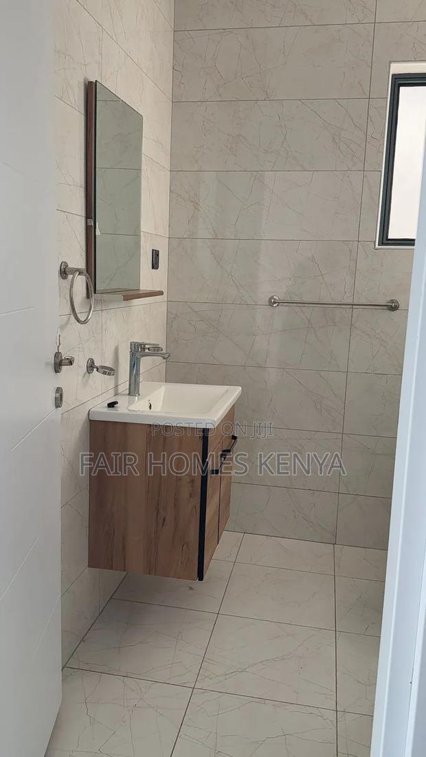 2bdrm Apartment in Valley Arcade for rent - thumbnail 4