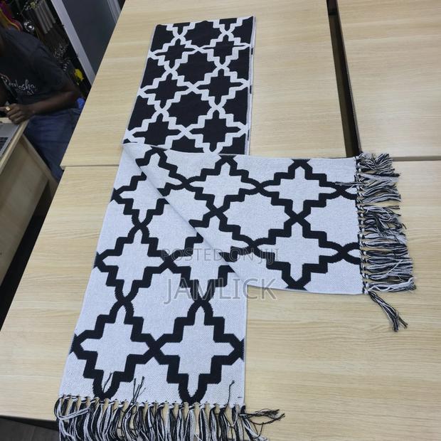 Unique Double-Sided Table Runner - Rb