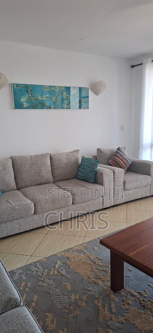 Lot Sale! Beds, Carpet, Portraits, Mattresses, Sofas, Washing Machine - thumbnail 16