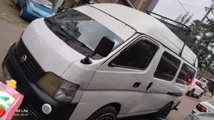 Nissan Caravan (Urvan) 2008 White