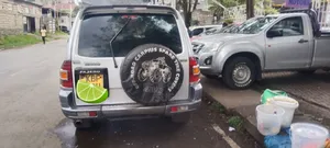 Mitsubishi Pajero 2001 Silver