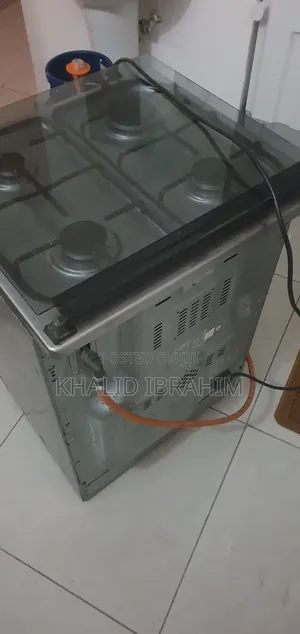 Mika Gas Cooker With Oven Slightly Used