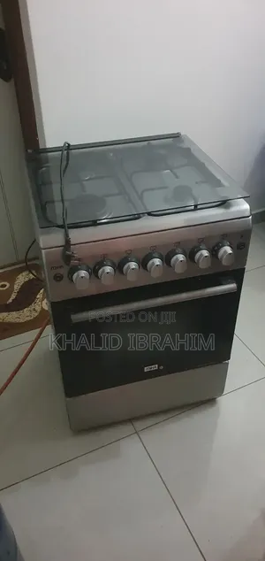 Mika Gas Cooker With Oven Slightly Used