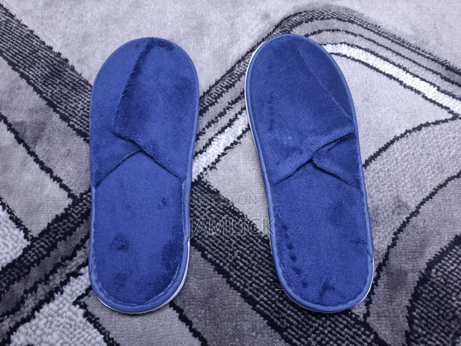 Free Size Reusable Indoor Sandals - Pt