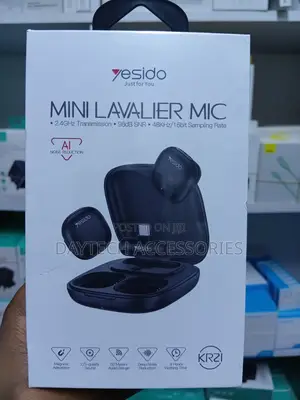 This Is a Yesido Kr21 Mini Lavalier Microphone With Two Clip-on Mics.