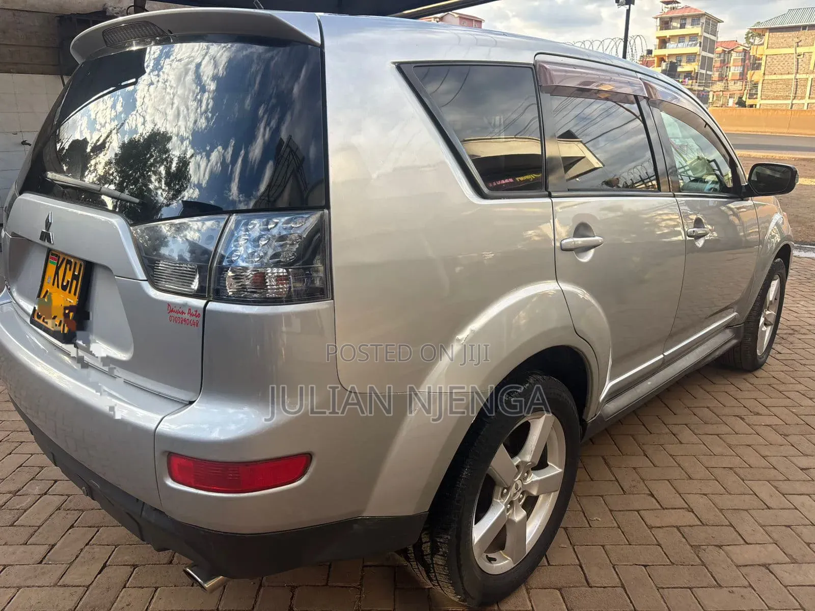 Mitsubishi Outlander 2009 Silver