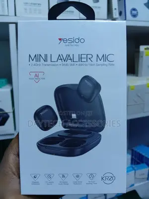 Yesido Kr20 Mini Wireless Lavalier Microphone for iPhones and iPads.