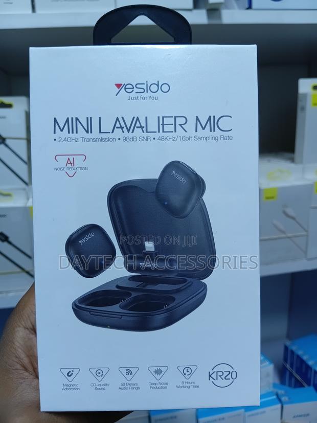 Yesido Kr20 Mini Wireless Lavalier Microphone for iPhone Plug-and-Play