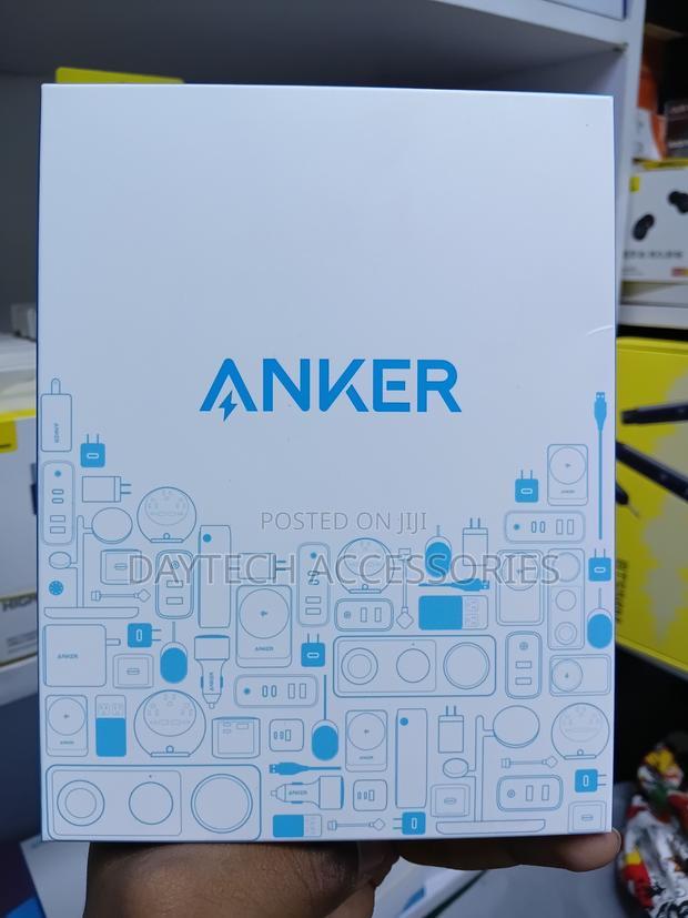 This Is an Anker Usb-C to Usb-C 2-in-1 Charging Cable (Model A8895). - thumbnail 3