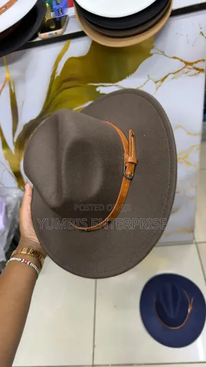 Fedorhats With a Brown Leather Belt Unisex at 700