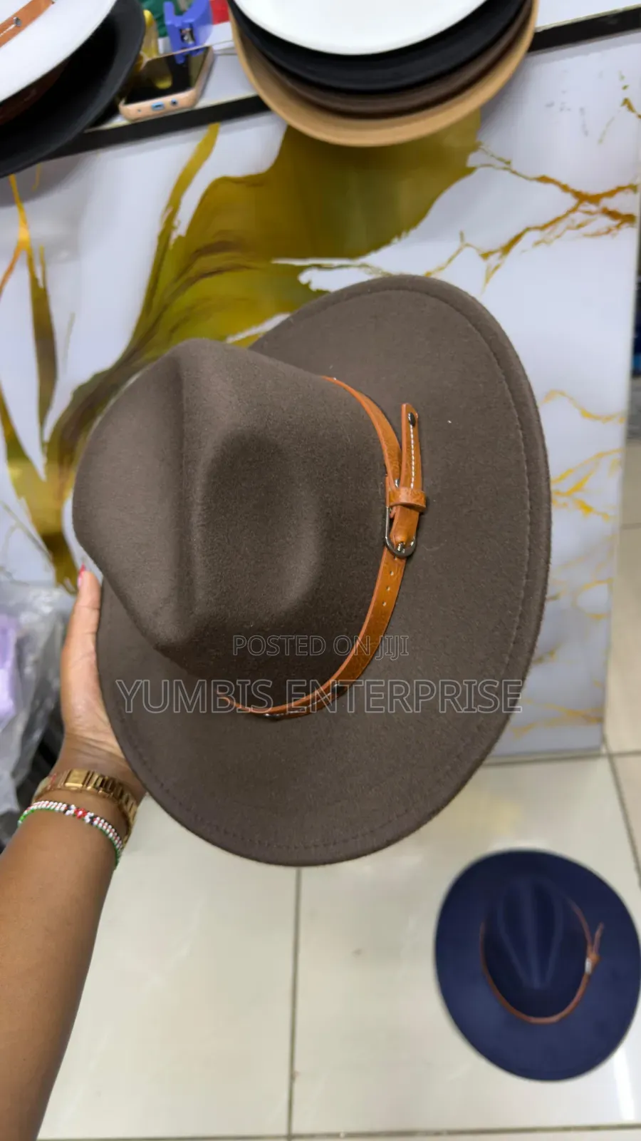 Fedorhats With a Brown Leather Belt Unisex at 700