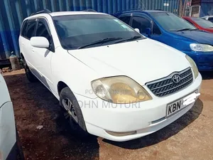 Toyota Corolla Fielder 2005 White