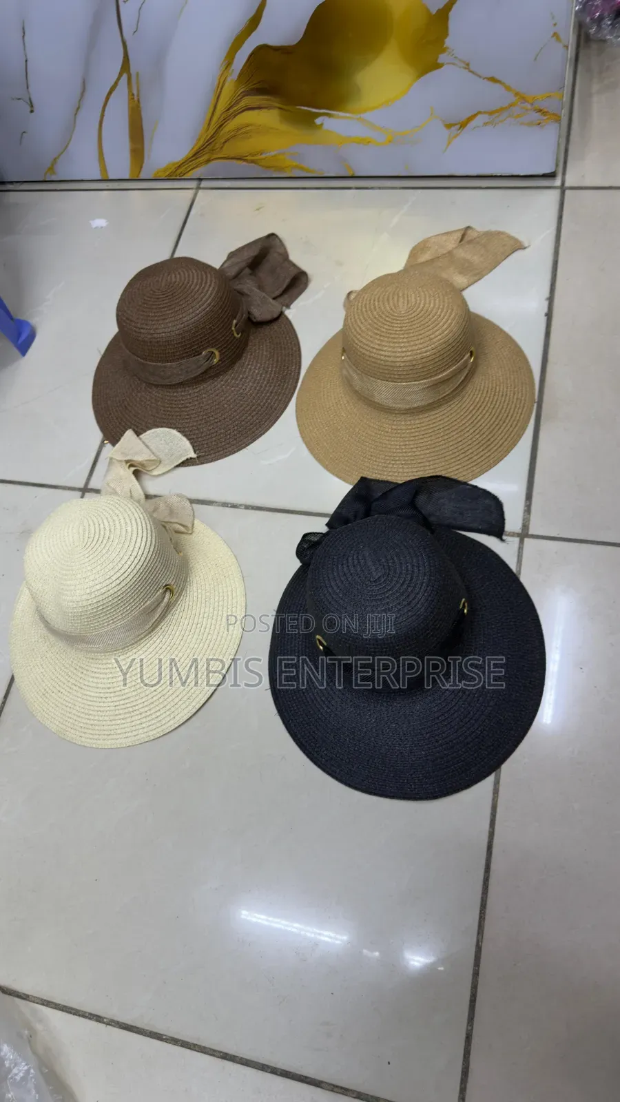 Beach Hats With a Bow at Th4 Back at 600
