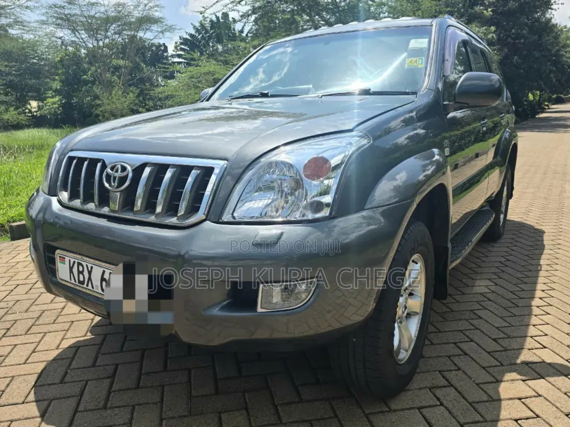 Toyota Land Cruiser Prado 2007 Gray