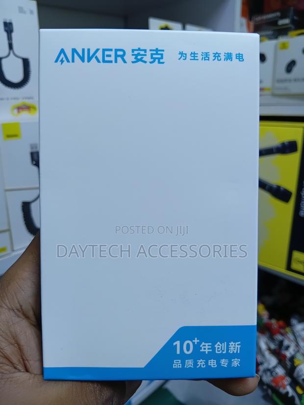 Anker Usb-C to Usb-C Cable (Model A8757) With 100w Power Delivery. - thumbnail 2