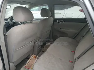 Nissan Sylphy 2018 Silver