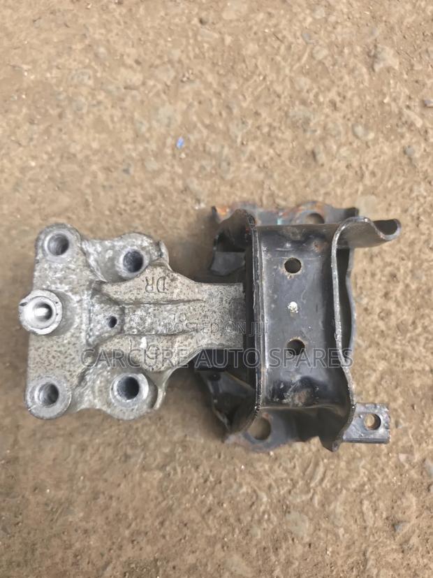 Gear and Engine Mounting Mount Mountain
