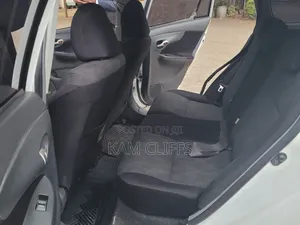 Toyota Corolla Fielder 2010
