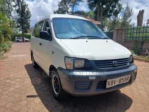 Toyota TownAce 2006 White