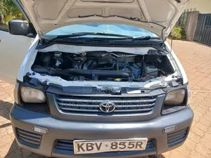Toyota TownAce 2006 White