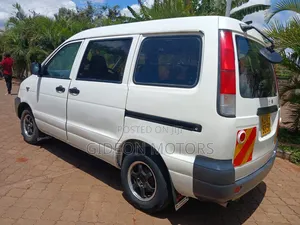 Toyota TownAce 2006 White