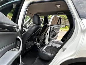 BMW X1 xDrive28i AWD 2016 White
