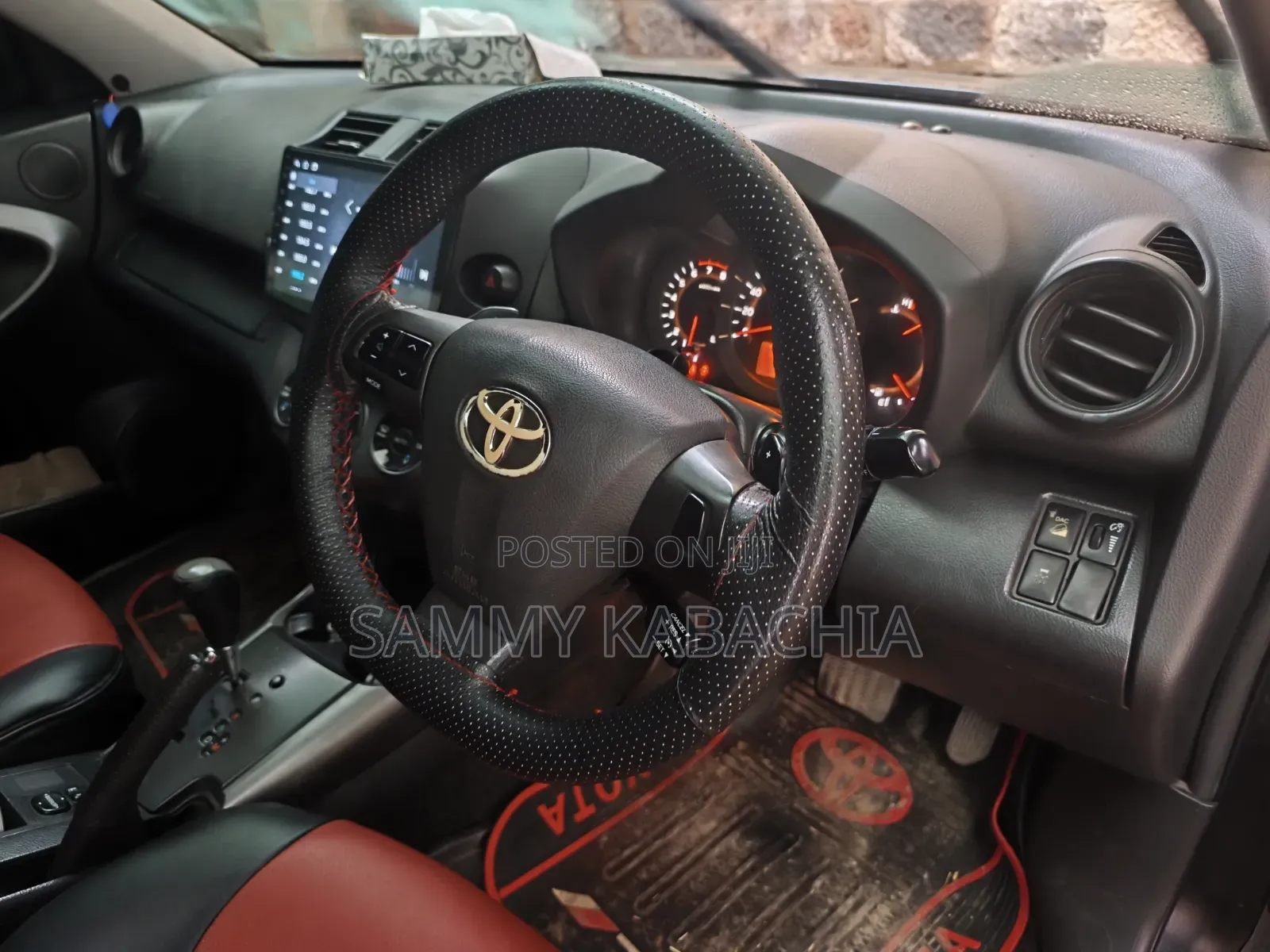 Toyota Vanguard 2013 Black