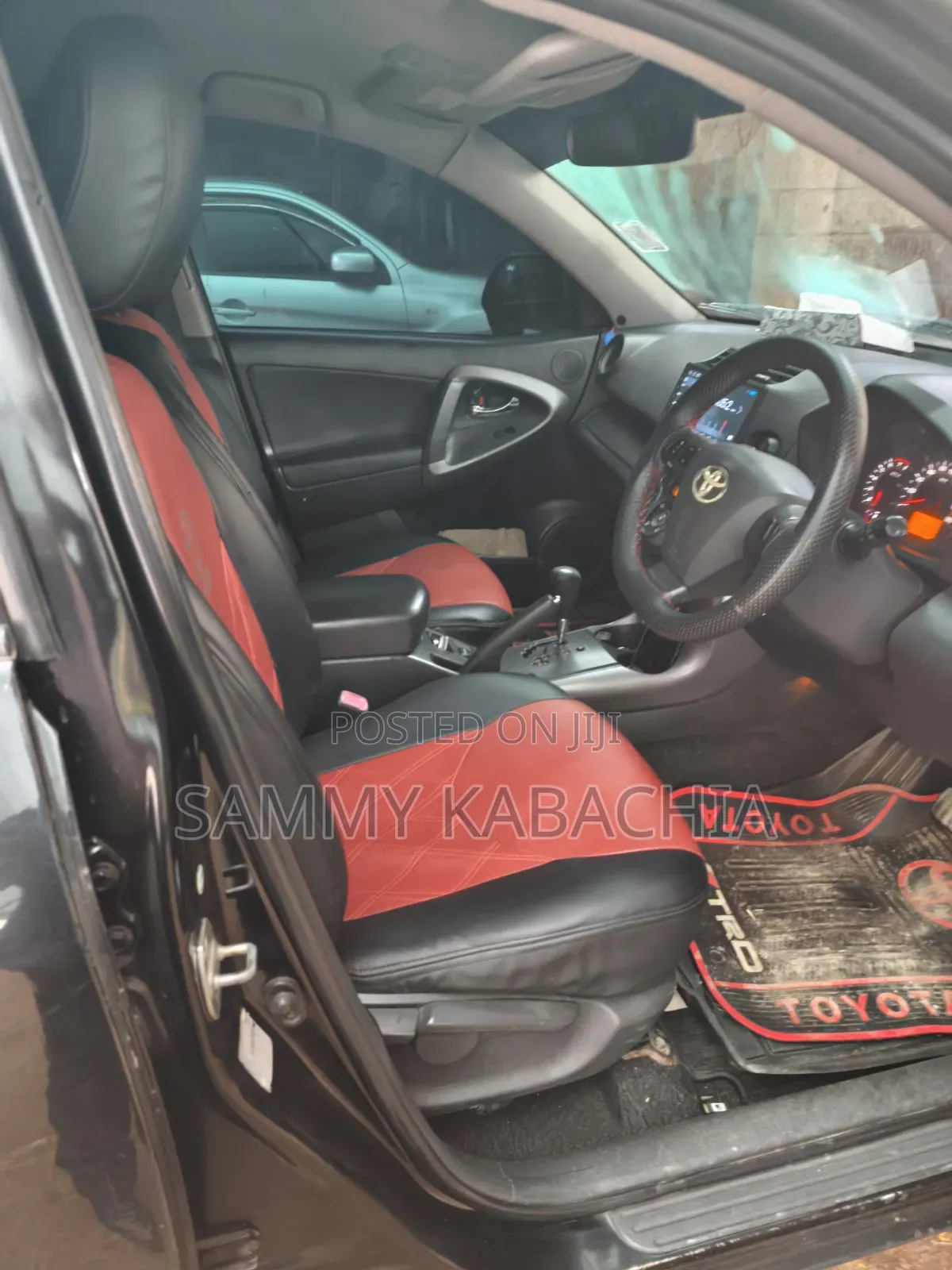 Toyota Vanguard 2013 Black