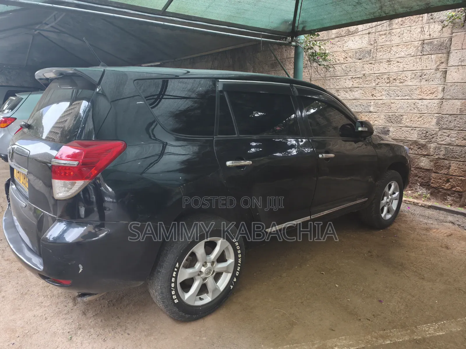 Toyota Vanguard 2013 Black
