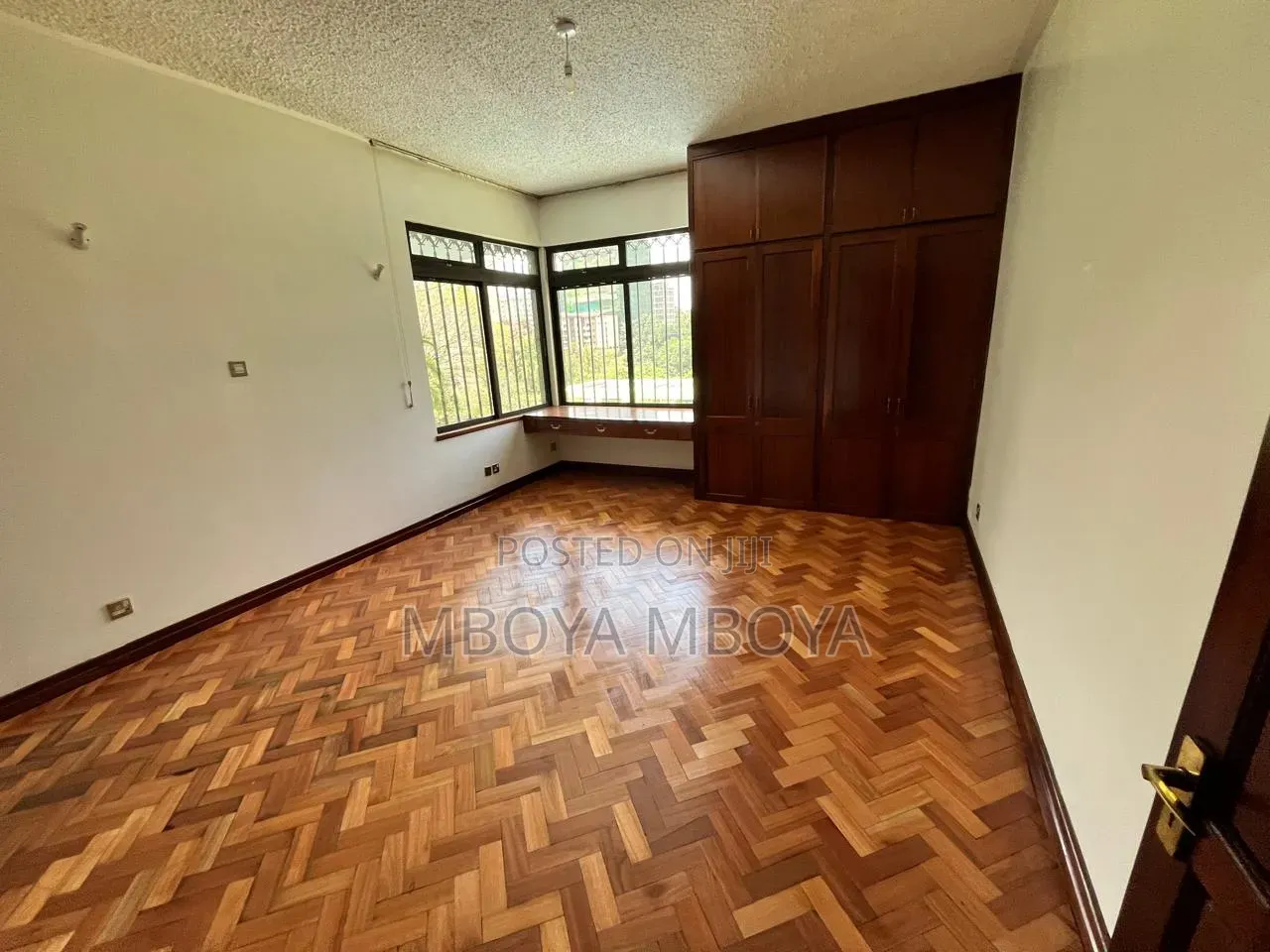 5bdrm House in Muthaiga for rent