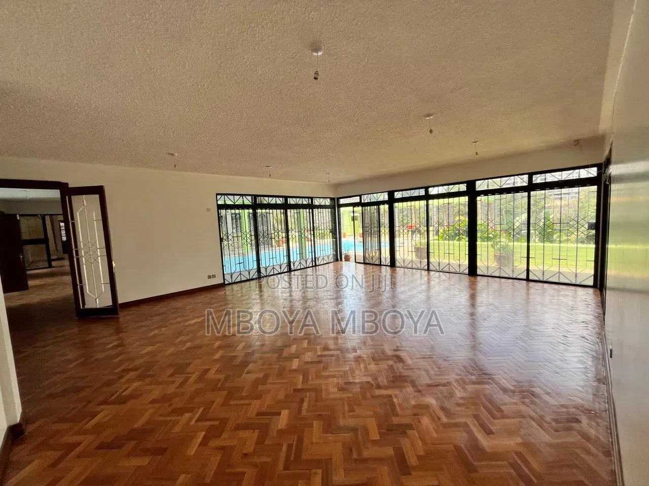 5bdrm House in Muthaiga for rent
