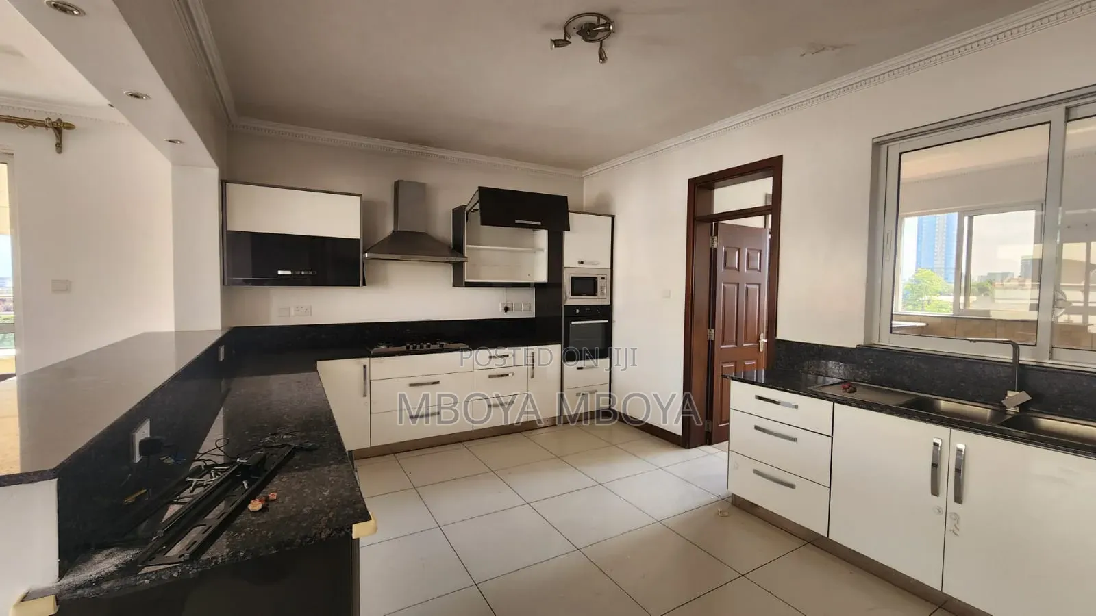 3bdrm Apartment in Brookside Drive, Lower Kabete for rent