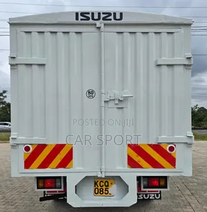 Isuzu NPR Local