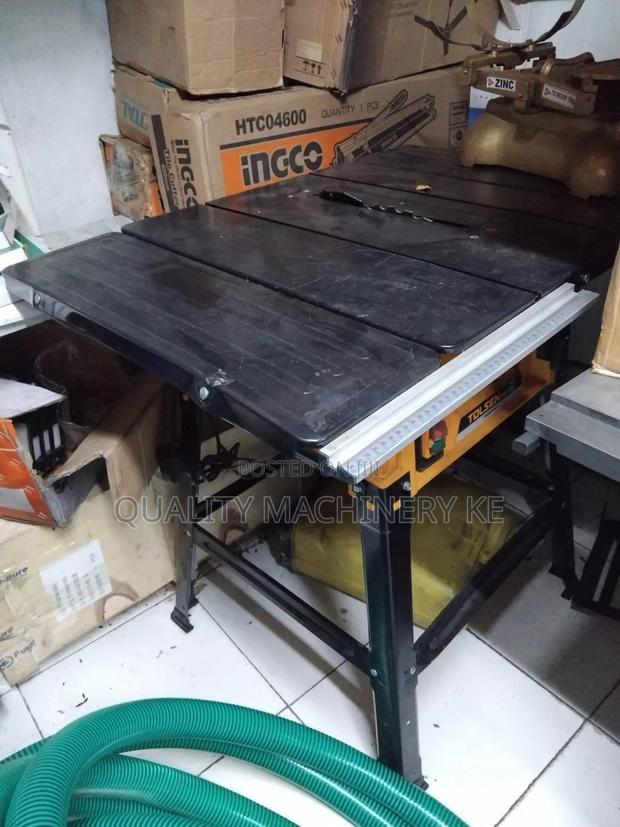 Stable Tolsen Table Saw