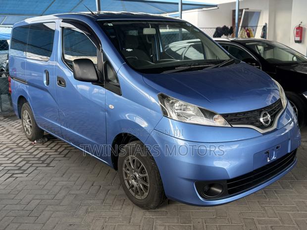 Nissan NV200 2019 Blue - thumbnail 4