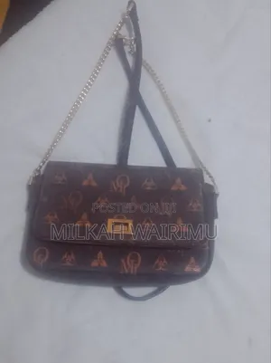 Stylish Brown Crossbody Handbag for Ladies