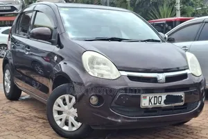 Toyota Passo 2016 Purple