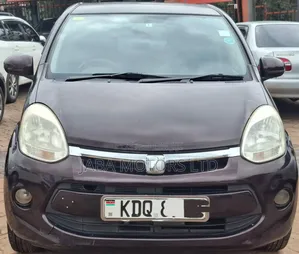 Toyota Passo 2016 Purple