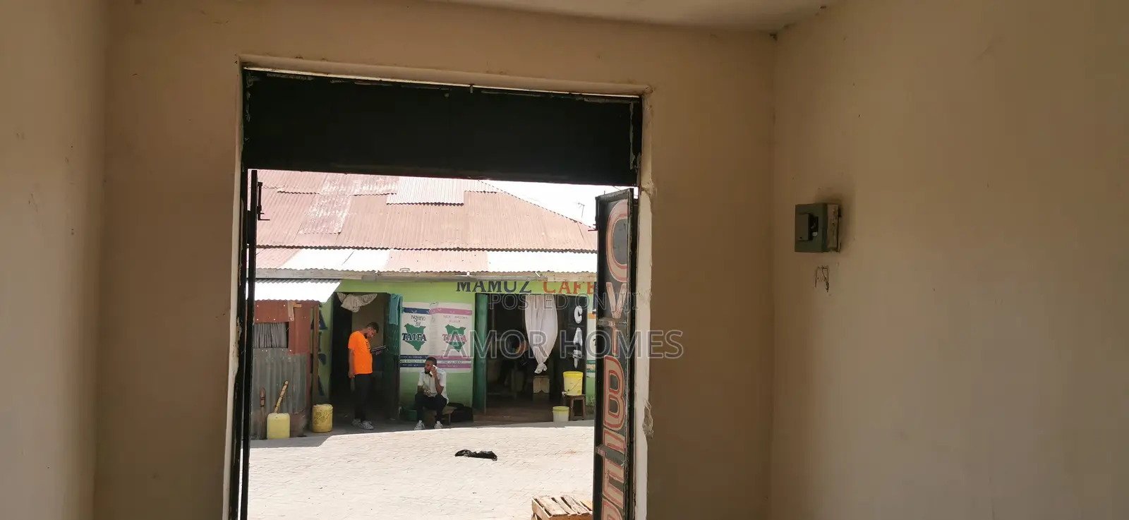 Shop to Let