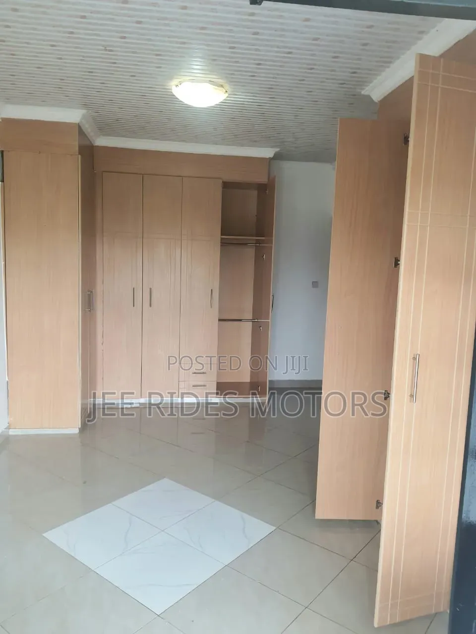 5bdrm Maisonette in Golfview Estate, Nairobi Central for sale