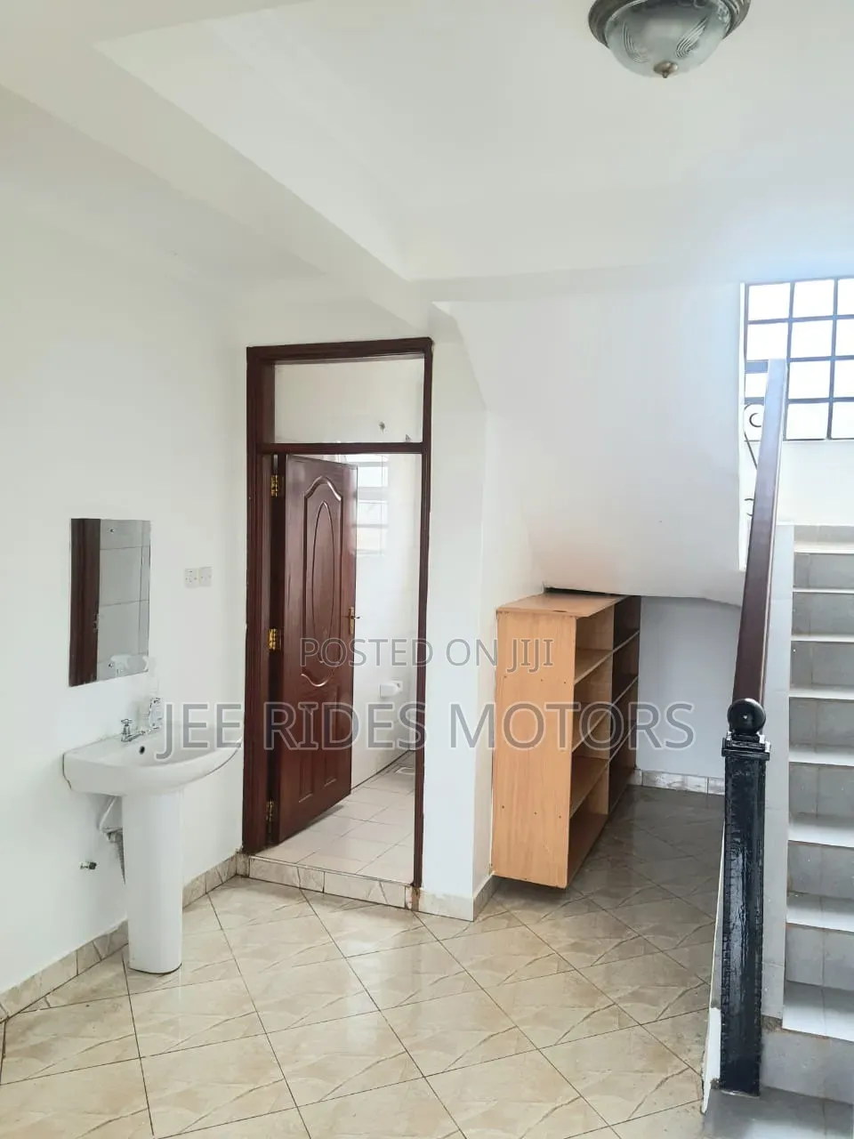 5bdrm Maisonette in Golfview Estate, Nairobi Central for sale