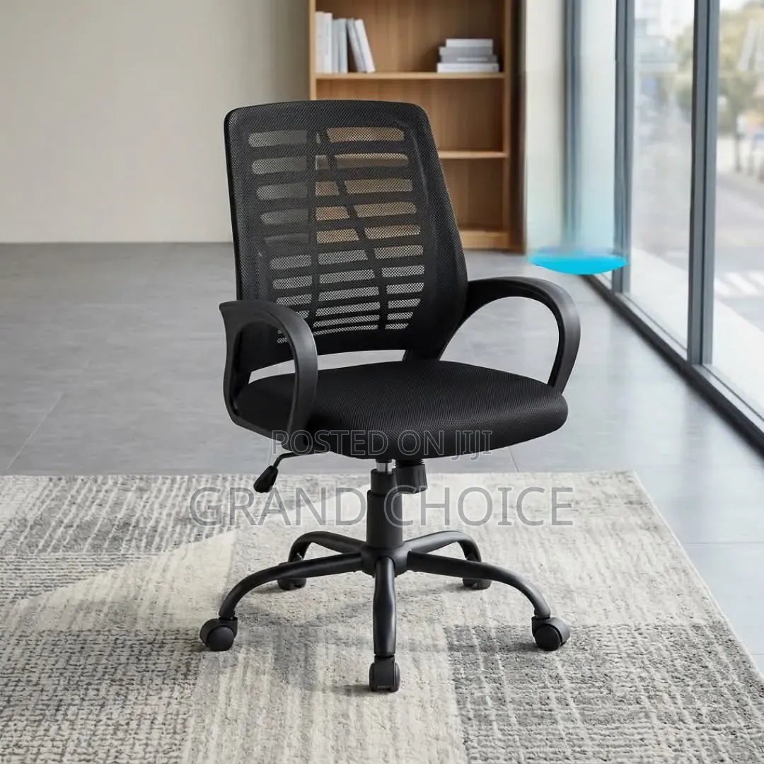 Office Chair Without a Headrest