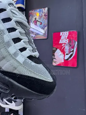 Airmax 95 Sneakers Available