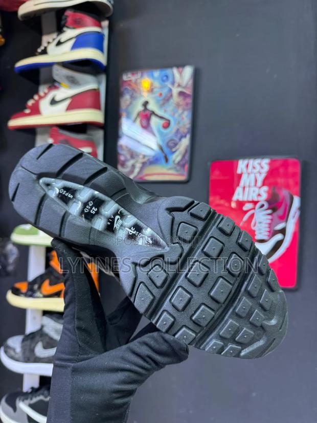 Airmax 95 Sneakers Available - thumbnail 4
