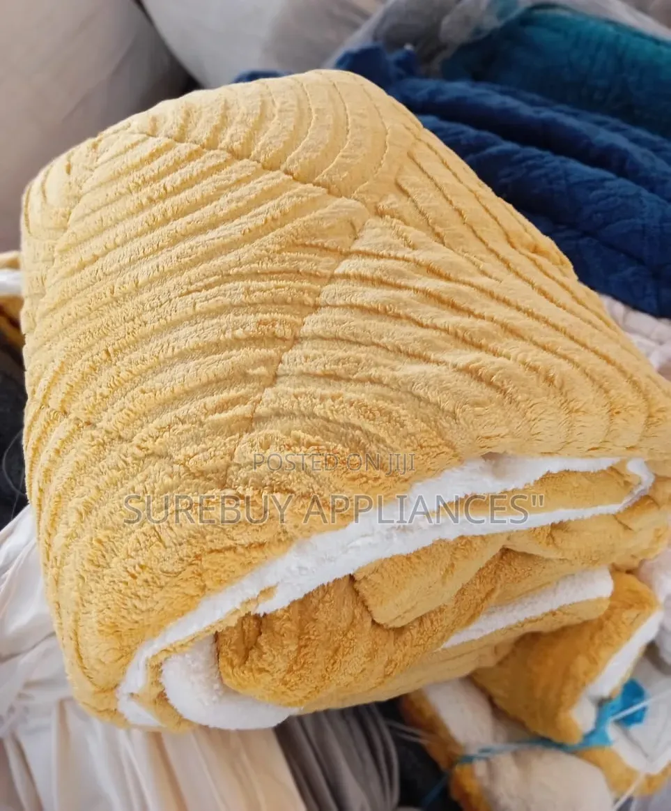 Flannel Duvet Set 6x7 With Bedsheet Pillowcases