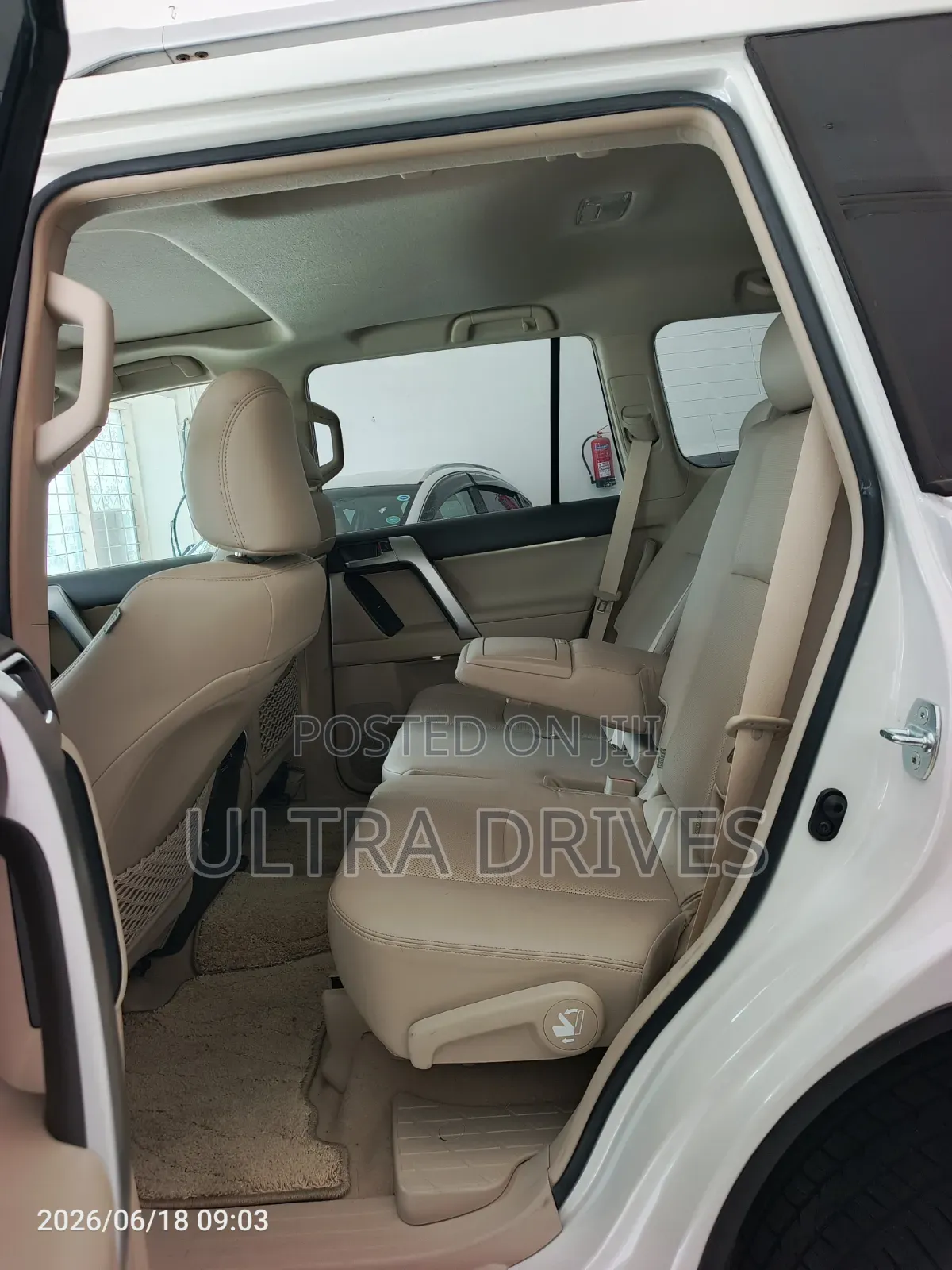 Toyota Land Cruiser Prado 2019 White