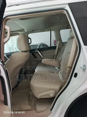 Toyota Land Cruiser Prado 2019 White