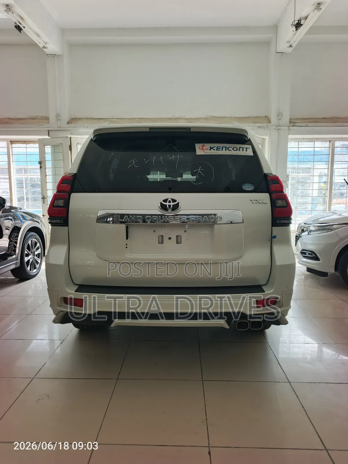 Toyota Land Cruiser Prado 2019 White